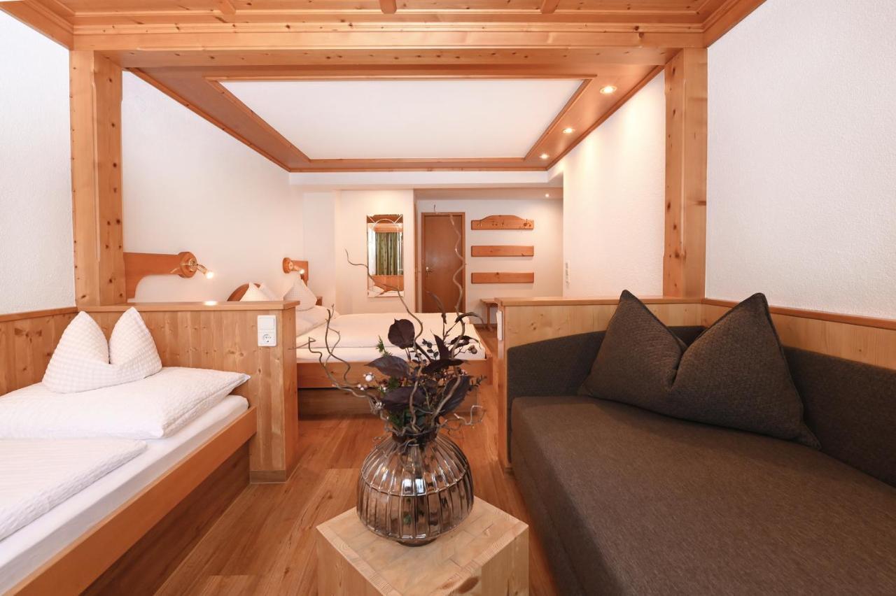 Apart Alpenpension Maderer Gaschurn Exterior foto