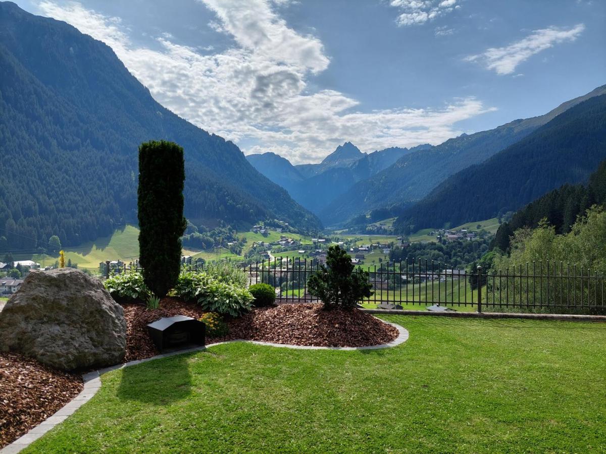 Apart Alpenpension Maderer Gaschurn Exterior foto