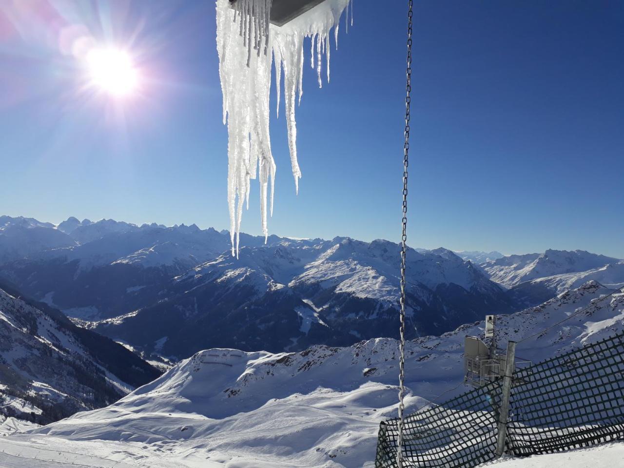 Apart Alpenpension Maderer Gaschurn Exterior foto